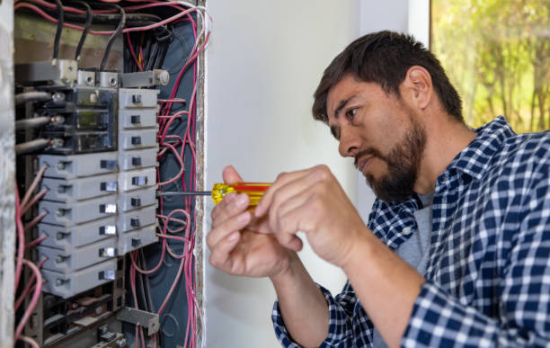 Best Circuit Breaker Repair  in Union City, OK